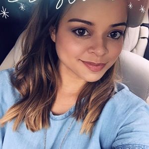 Meet your Posher, Nancy